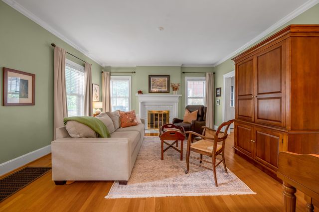 406 Dudley Road, Lexington, KY 40502