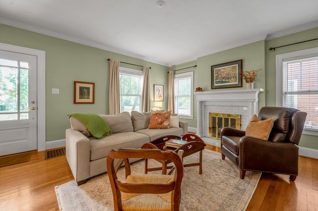 406 Dudley Road, Lexington, KY 40502