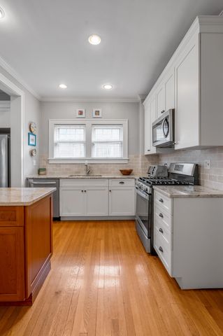 406 Dudley Road, Lexington, KY 40502