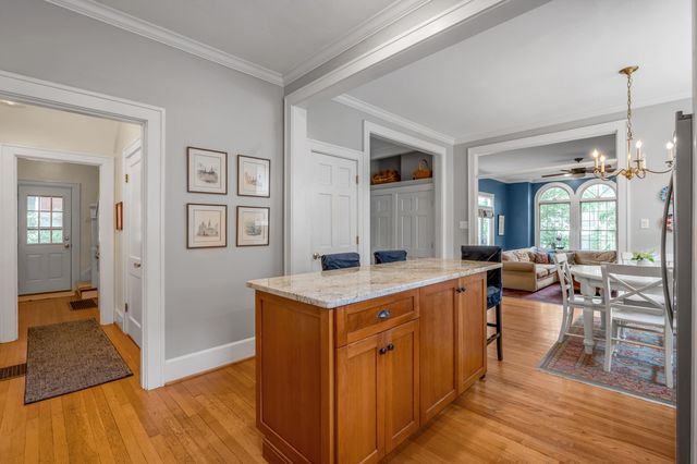 406 Dudley Road, Lexington, KY 40502