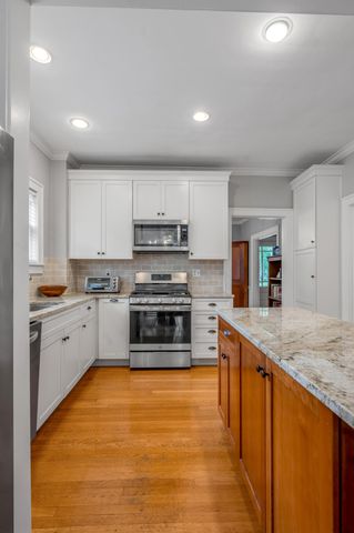 406 Dudley Road, Lexington, KY 40502