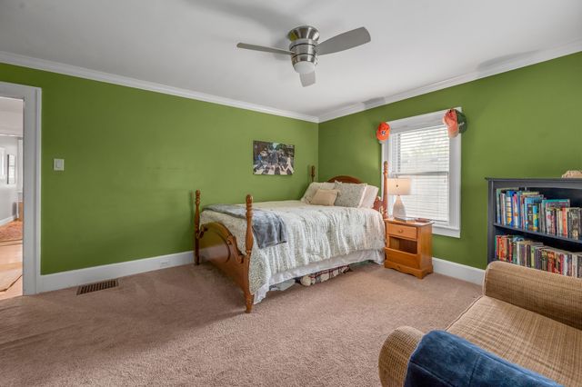 406 Dudley Road, Lexington, KY 40502