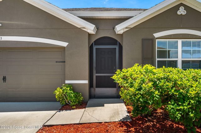 333 Guinevere Drive SW, Palm Bay, FL 32908