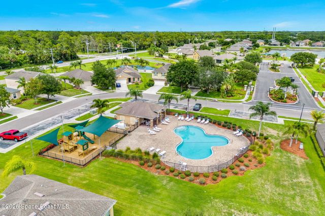 333 Guinevere Drive SW, Palm Bay, FL 32908