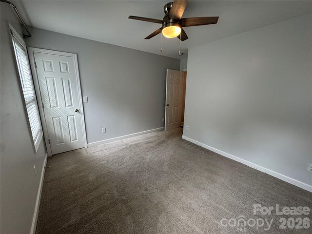 416 Dutchmans Meadow Drive, Mount Holly, NC 28120