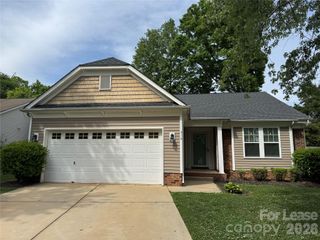 416 Dutchmans Meadow Drive, Mount Holly, NC 28120