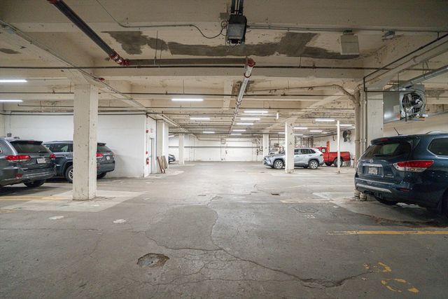 352 West 3rd Street 9, Boston, MA 02127