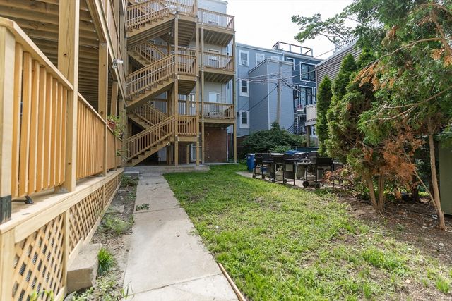 352 West 3rd Street 9, Boston, MA 02127