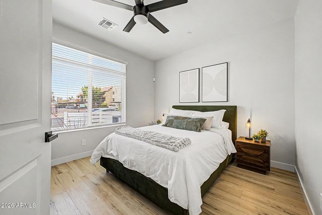 2601 E CLARENDON Avenue 9, Phoenix, AZ 85016