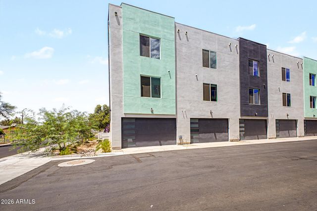 2601 E CLARENDON Avenue 9, Phoenix, AZ 85016