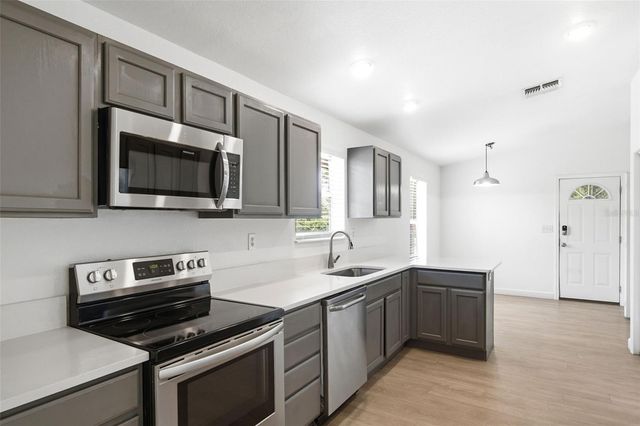 32416 PINE ROAD, Eustis, FL 32736