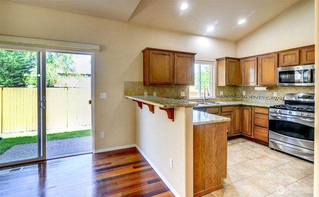 5709 119th Place NE, Marysville, WA 98271
