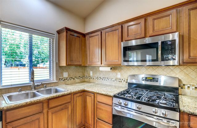 5709 119th Place NE, Marysville, WA 98271