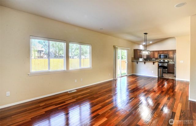 5709 119th Place NE, Marysville, WA 98271