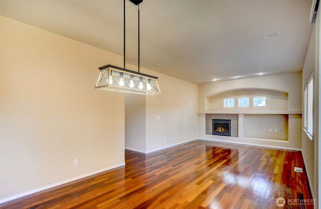 5709 119th Place NE, Marysville, WA 98271