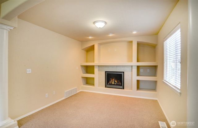 5709 119th Place NE, Marysville, WA 98271