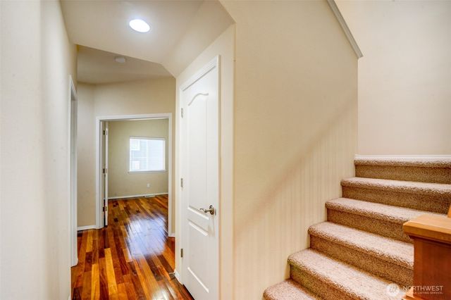 5709 119th Place NE, Marysville, WA 98271