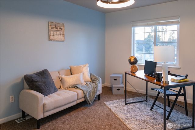 17903 68th Avenue E, Puyallup, WA 98375