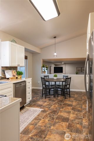 17903 68th Avenue E, Puyallup, WA 98375