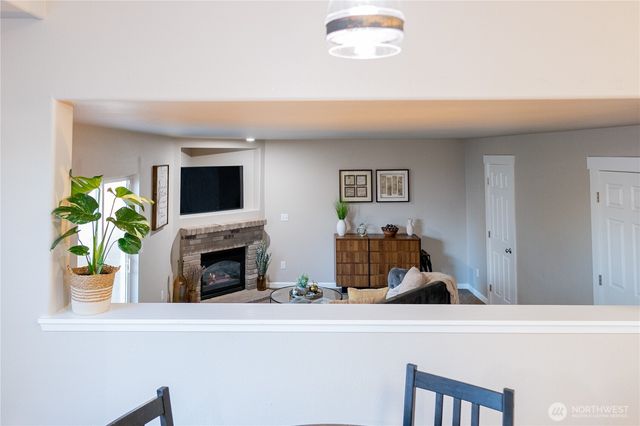 17903 68th Avenue E, Puyallup, WA 98375