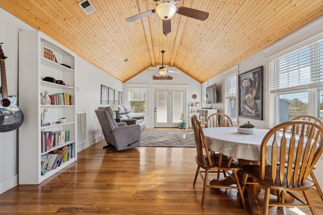 108 28th St, Old Hickory, TN 37138