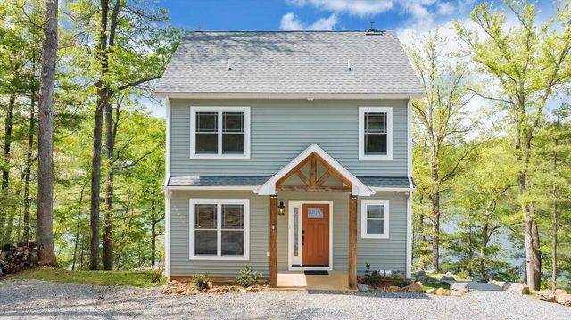 1373 Thomason LN, Goodview, VA 24095