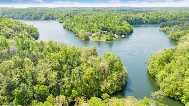 1373 Thomason LN, Goodview, VA 24095