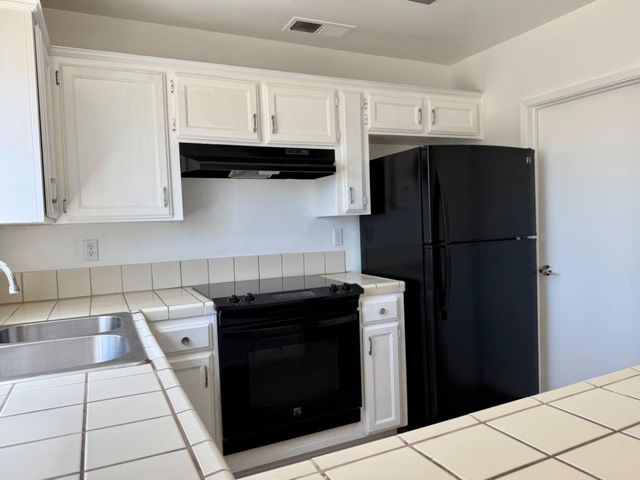 8665 N Cedar Avenue 128, Fresno, CA 93720