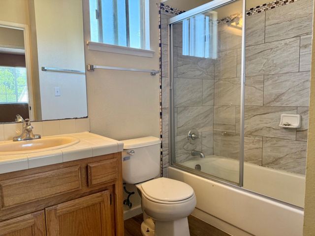 8665 N Cedar Avenue 128, Fresno, CA 93720