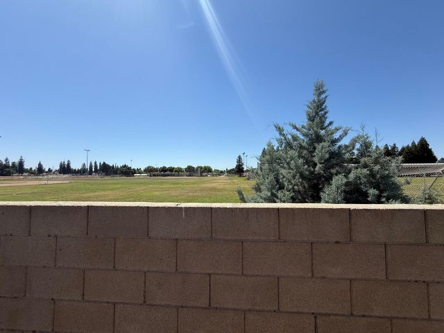 8665 N Cedar Avenue 128, Fresno, CA 93720