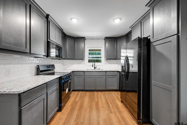 3424 Martha Street, Tyler, TX 75702