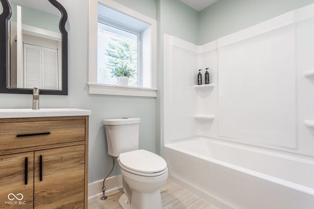 650 Mulberry Street, Zionsville, IN 46077