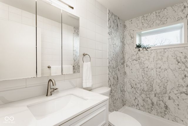 650 Mulberry Street, Zionsville, IN 46077