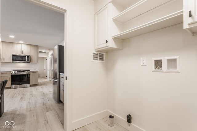 650 Mulberry Street, Zionsville, IN 46077