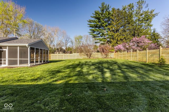 650 Mulberry Street, Zionsville, IN 46077