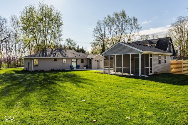 650 Mulberry Street, Zionsville, IN 46077