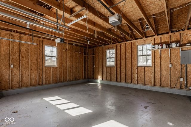 650 Mulberry Street, Zionsville, IN 46077