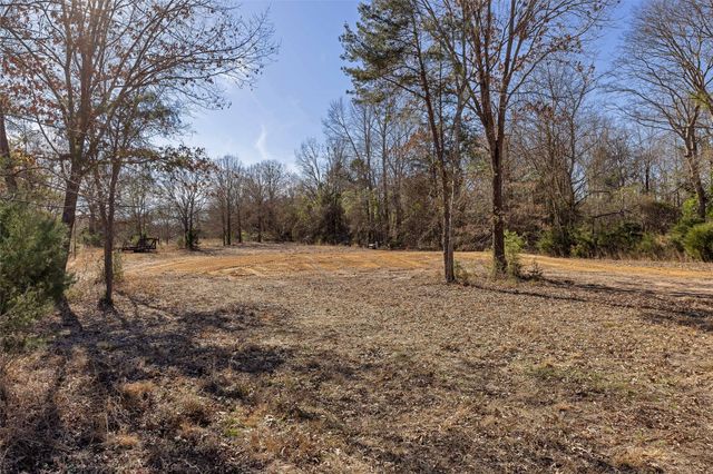 1884 SE County Road 4350, Scroggins, TX 75480