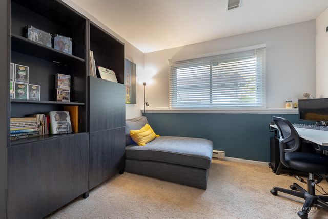 20052 S Sycamore Drive, Frankfort, IL 60423