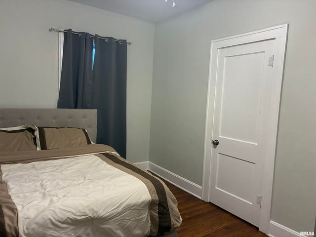 2304 STATE Street, Quincy, IL 62301