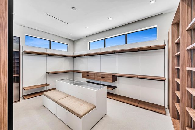 51 Isla Bahia Dr, Fort Lauderdale, FL 33316