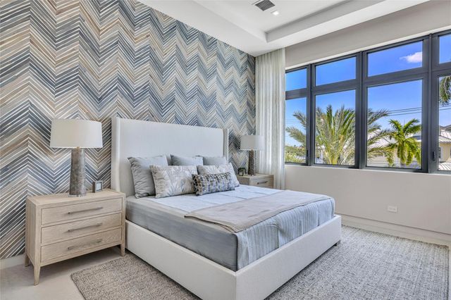 51 Isla Bahia Dr, Fort Lauderdale, FL 33316