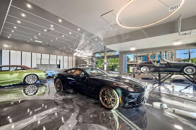 51 Isla Bahia Dr, Fort Lauderdale, FL 33316