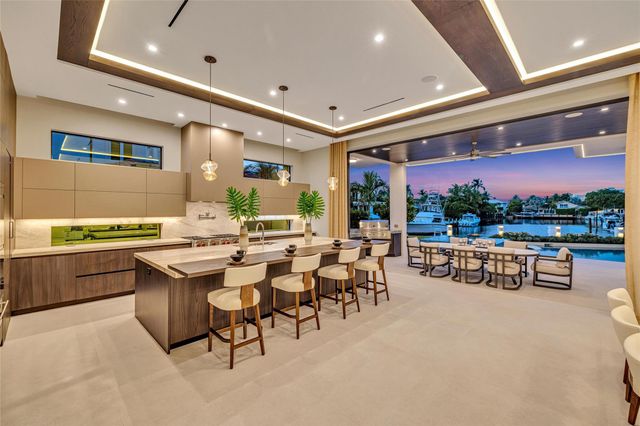 51 Isla Bahia Dr, Fort Lauderdale, FL 33316