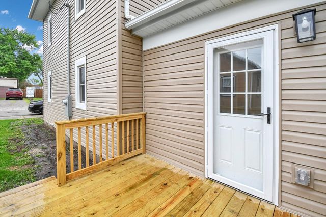 44 W 4th Street, Fredericktown, OH 43019