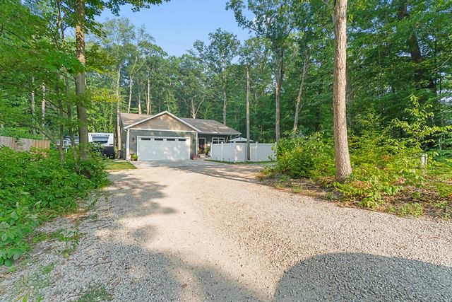 2182 N Getty Street, Muskegon Twp, MI 49445