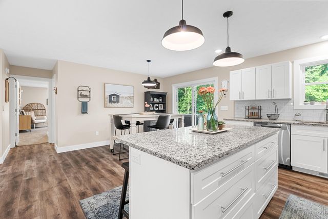 2182 N Getty Street, Muskegon Twp, MI 49445