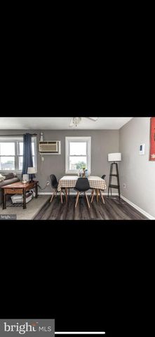 3998 CARTERET DR, Philadelphia, PA 19114