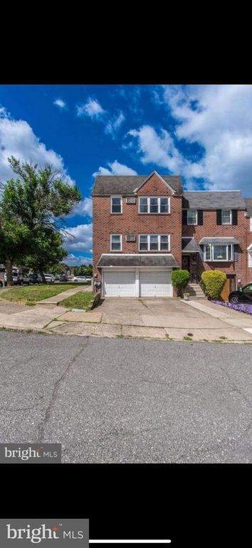 3998 CARTERET DR, Philadelphia, PA 19114