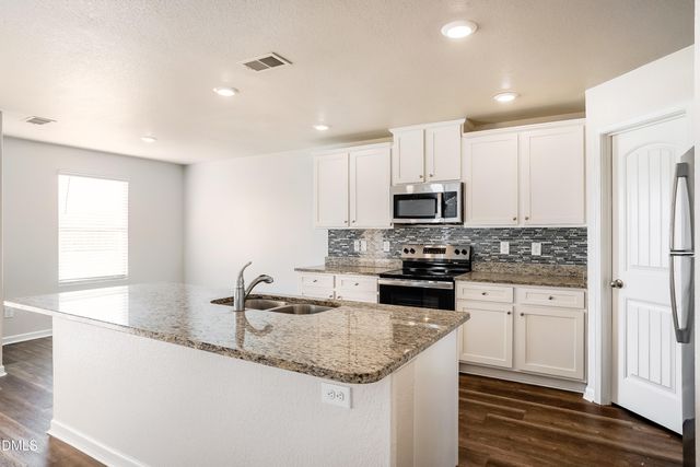 124 Lahinch Drive, Fuquay Varina, NC 27526